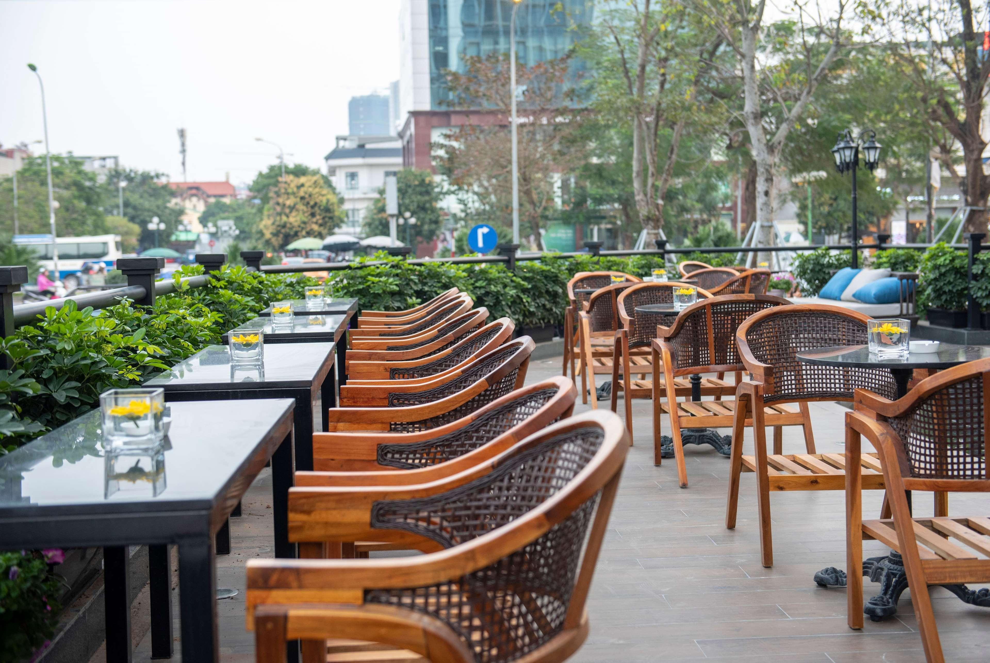 Wyndham Garden Hanoï Extérieur photo